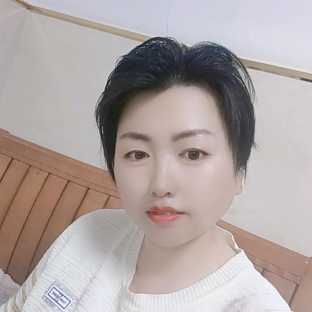 男士佣榀（小蓝瓶）