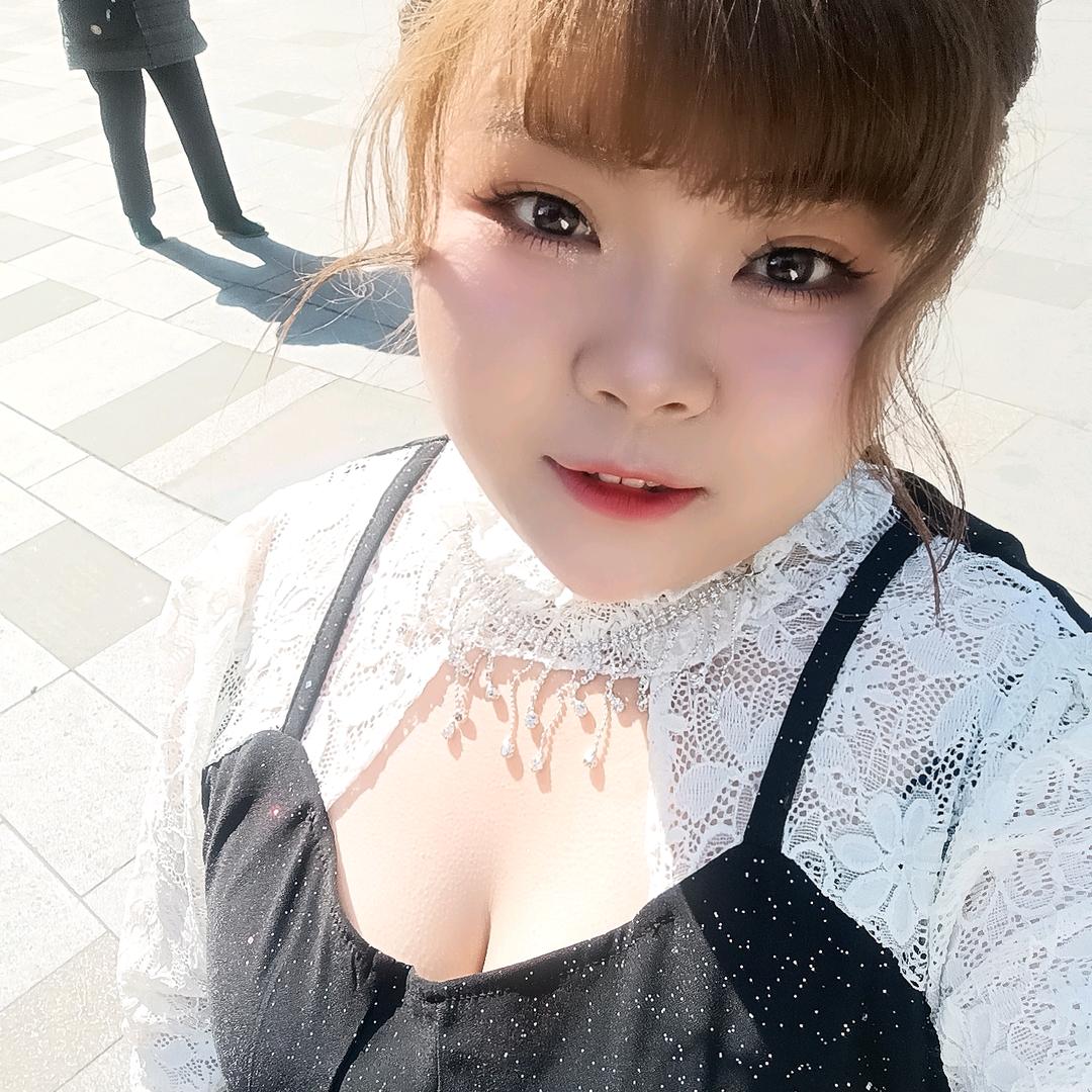 文珍妹
