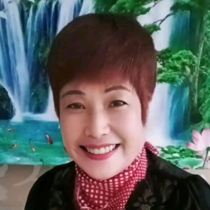 飒爽英姿