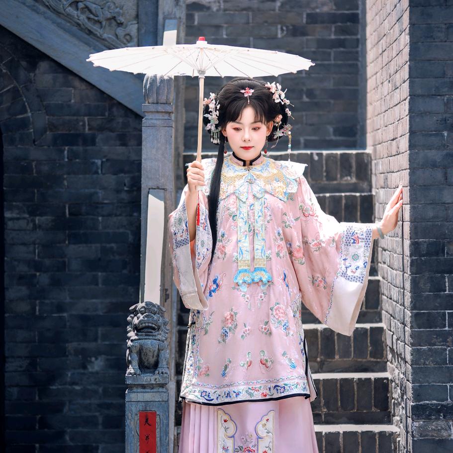 大小姐吃喝玩乐