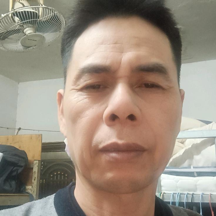 老龚.