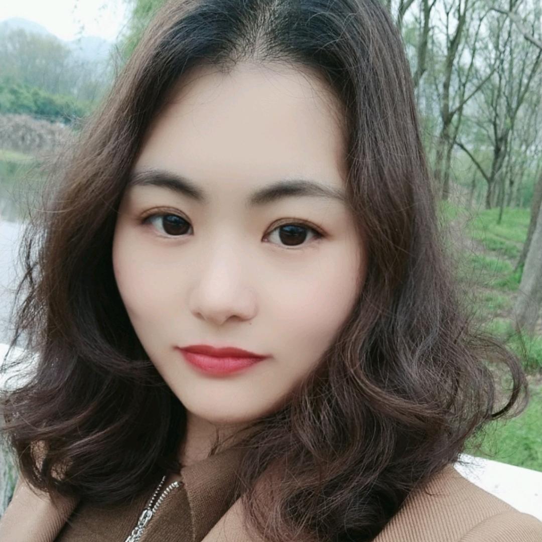 微风轻轻起，等风又等你！