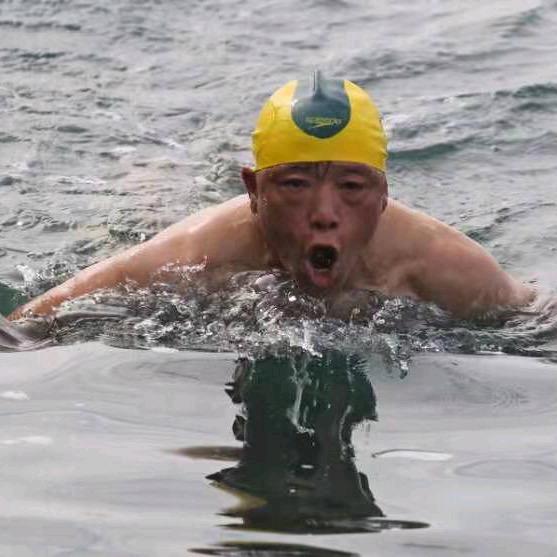 青岛跳水崔哥