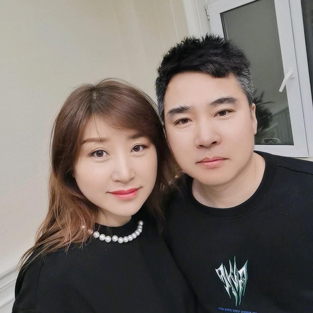 盛京70后夫妻