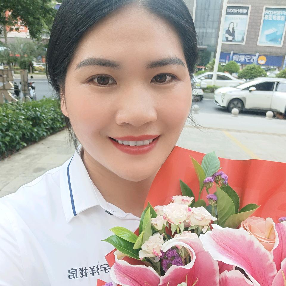 梁君凤