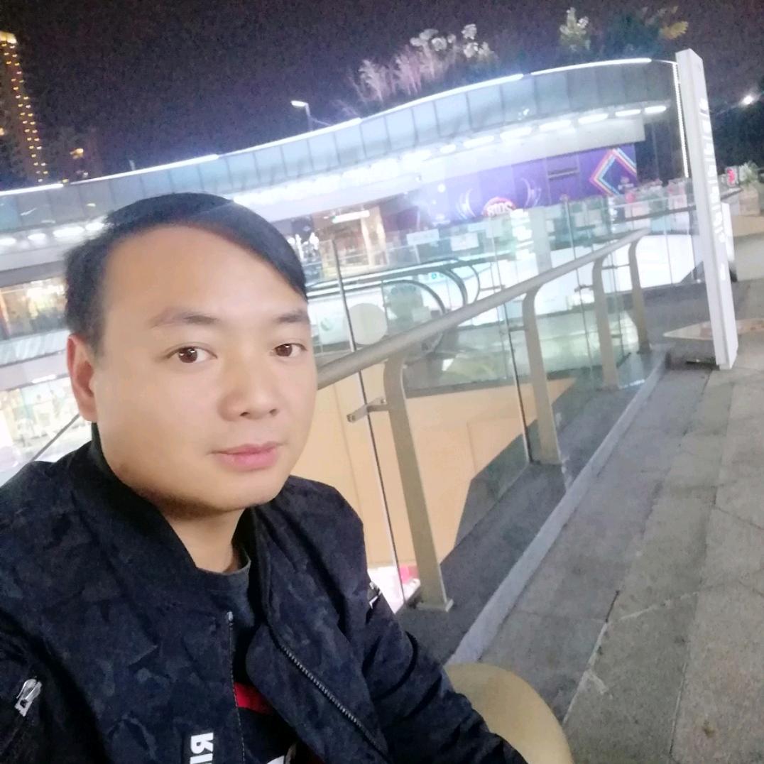 顺达驾校教练黎代龙