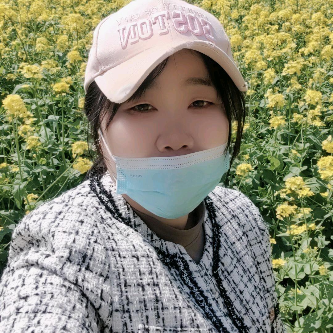 岩姐，爱旅游