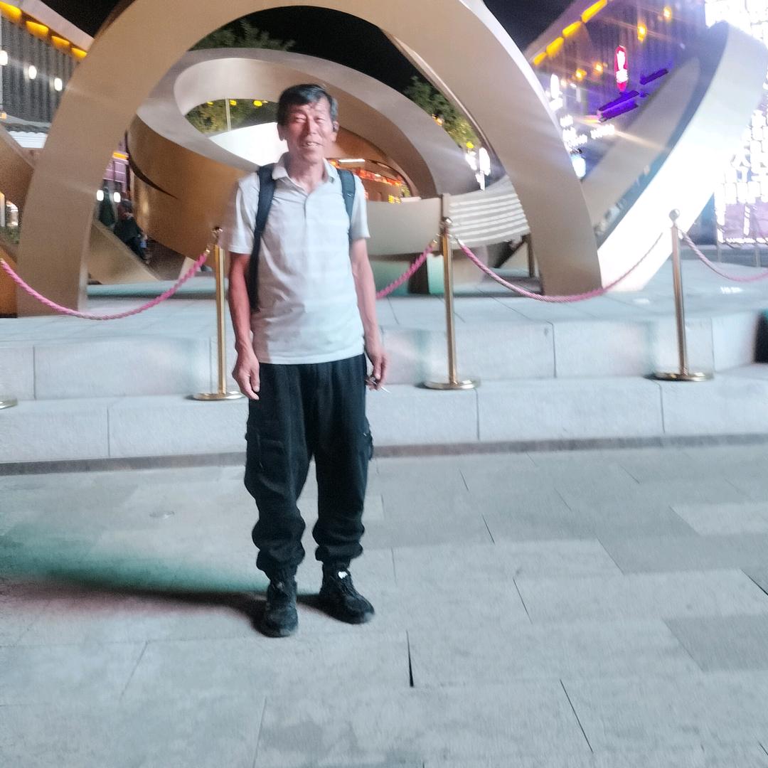 龙归大海…～@🐉🌺🌹🚴🏻,🐍