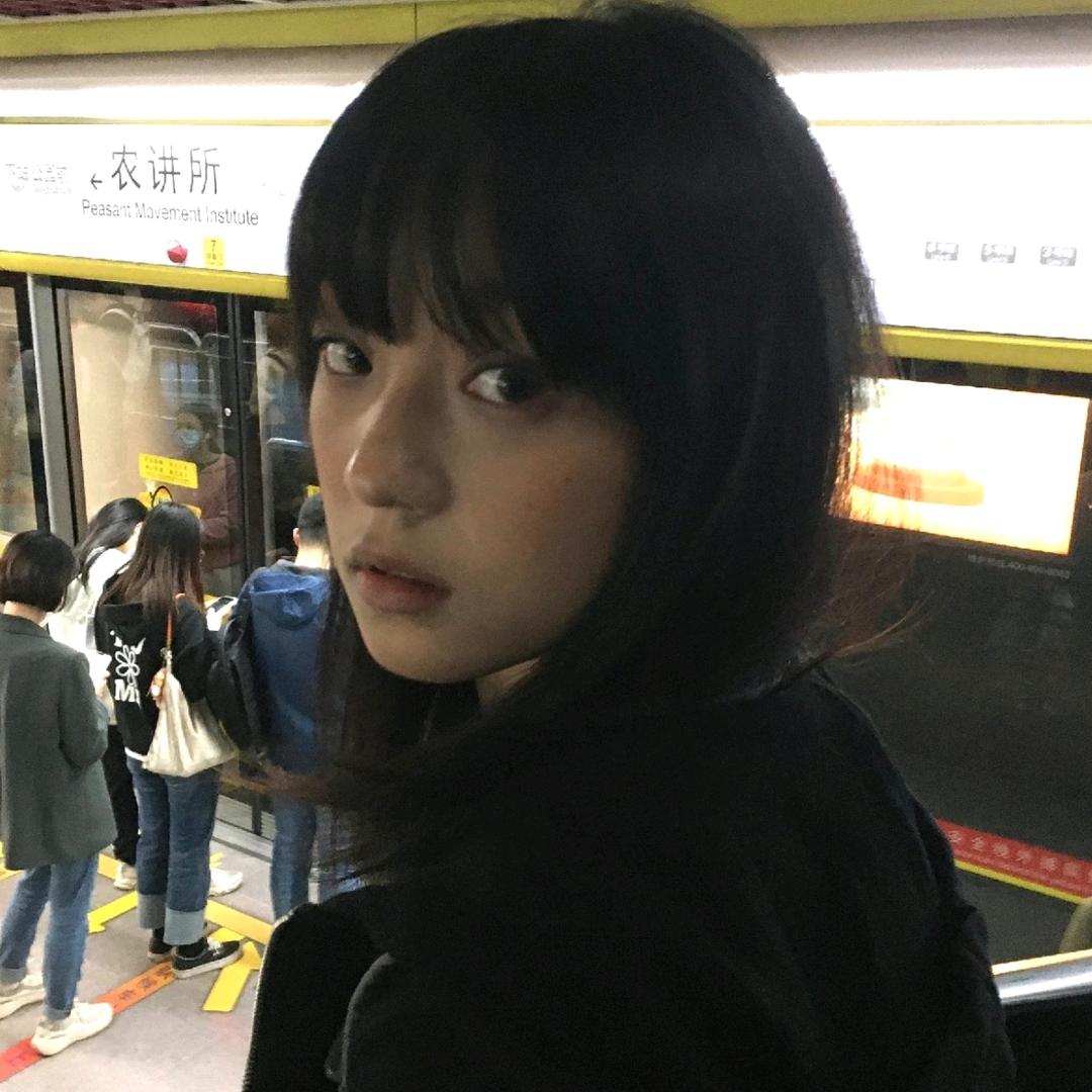 冰藍色雲層