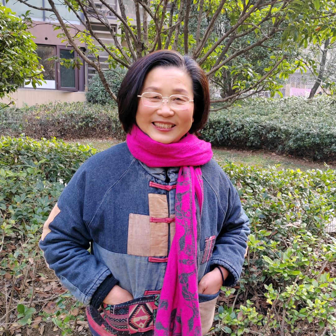 乡村姐（新人）晚上6点20分开播