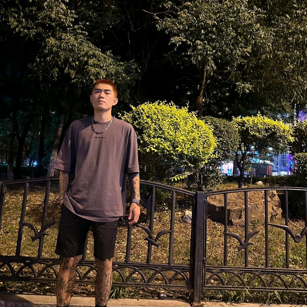 不敌满目柔情
