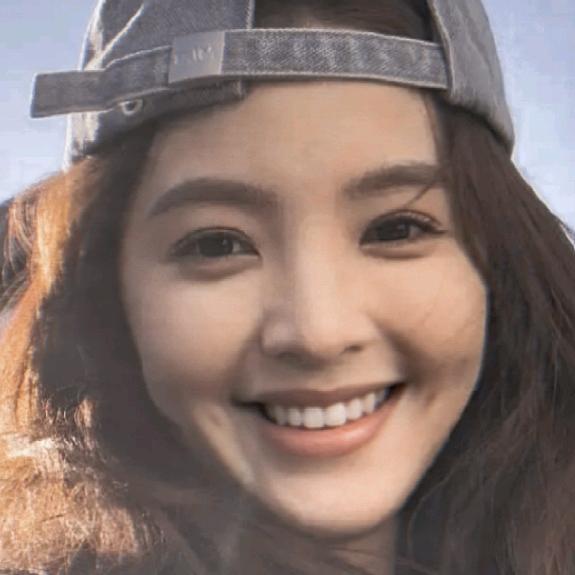 ℋღ᭄微笑向阳💞࿐