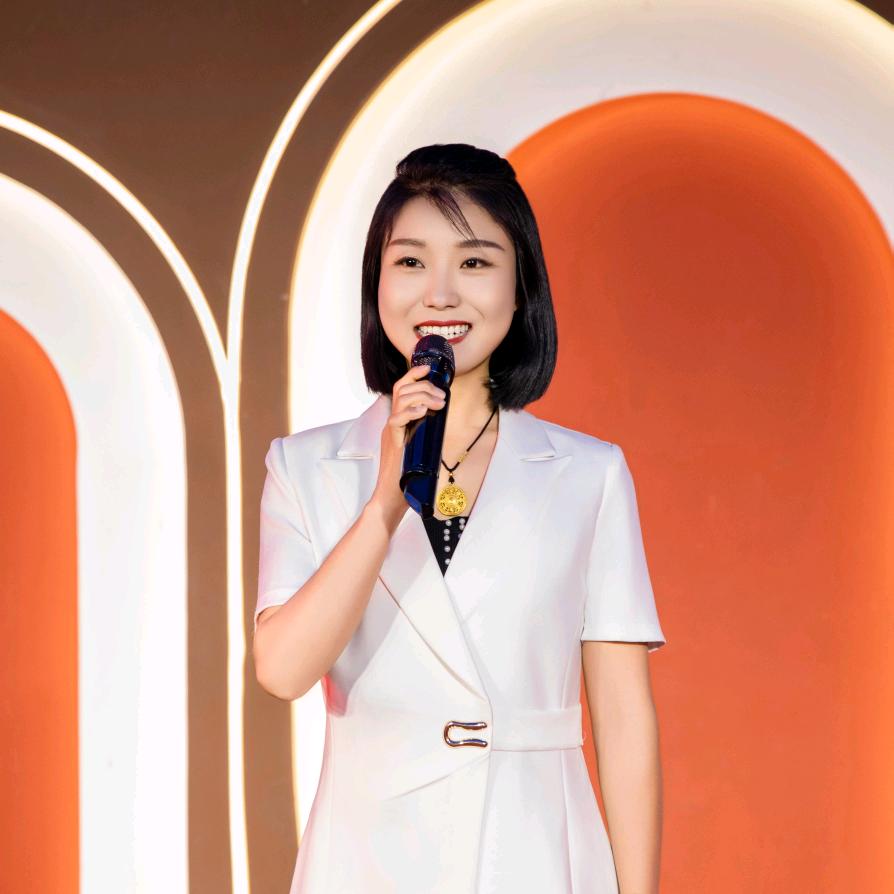 婚礼主持人苹果小丑乐坊