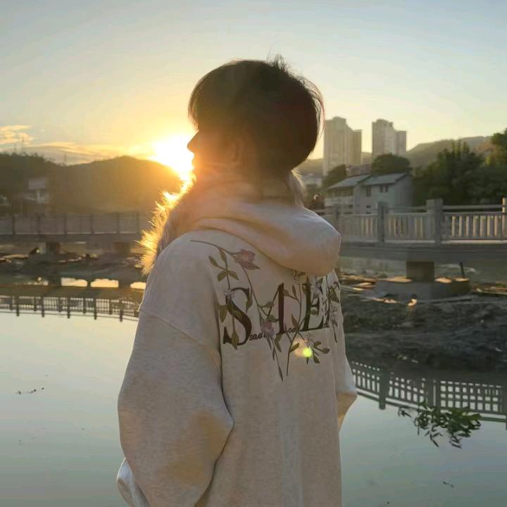 清涩忆往昔