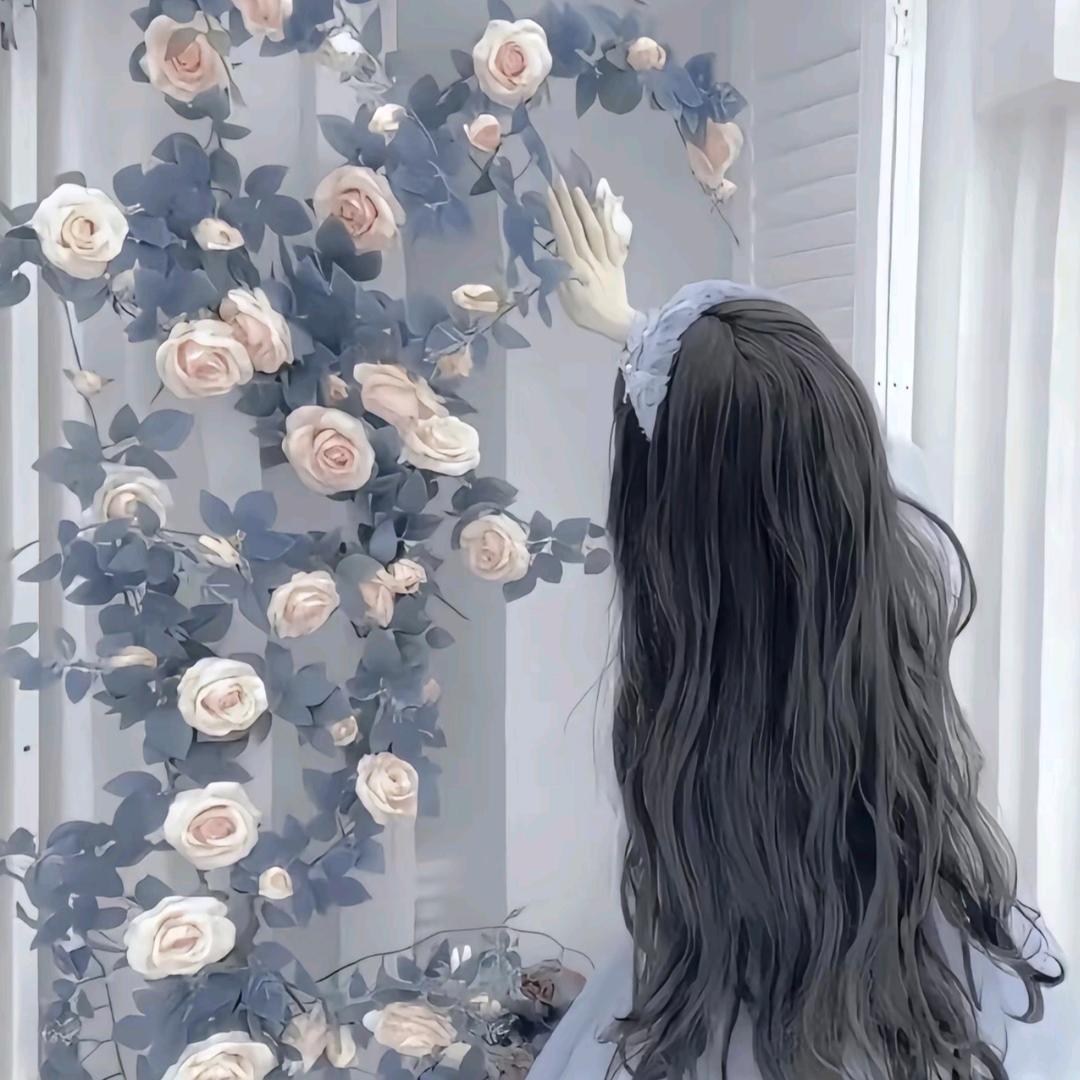 林夕穿搭轻奢女装的头像