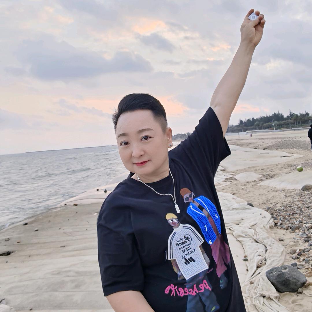 《小湘旺》老板娘萍姐