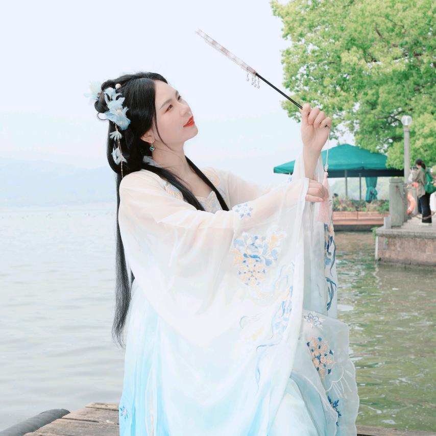 美美
