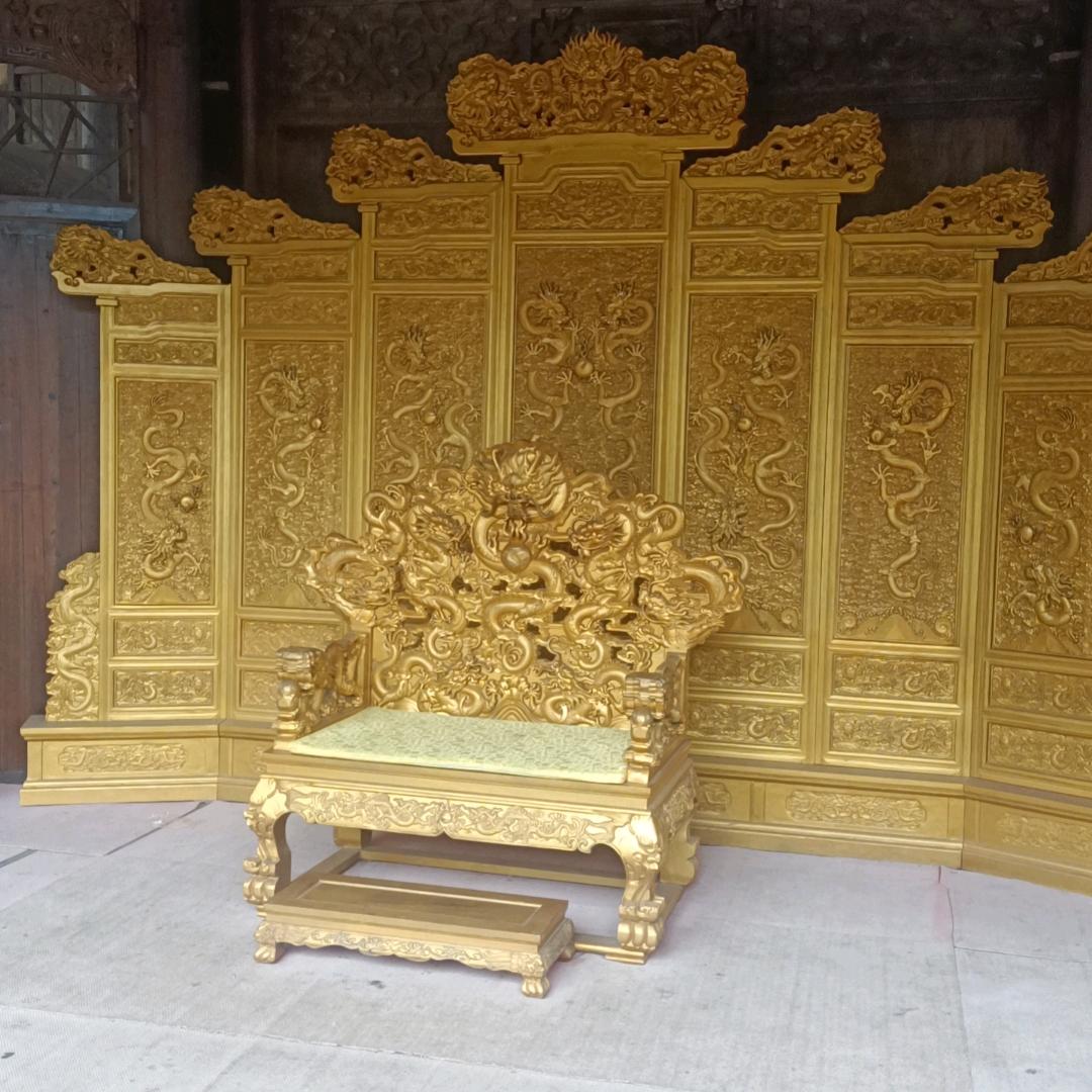 游来游去