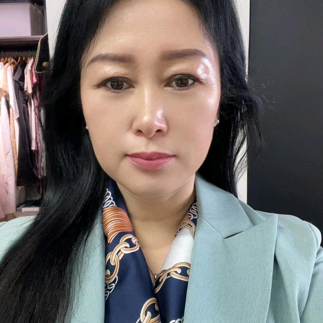 鸿姐在异乡单身
