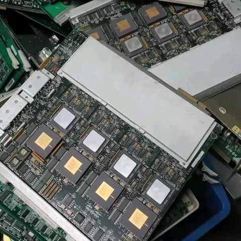 再生资源回收站,王大款