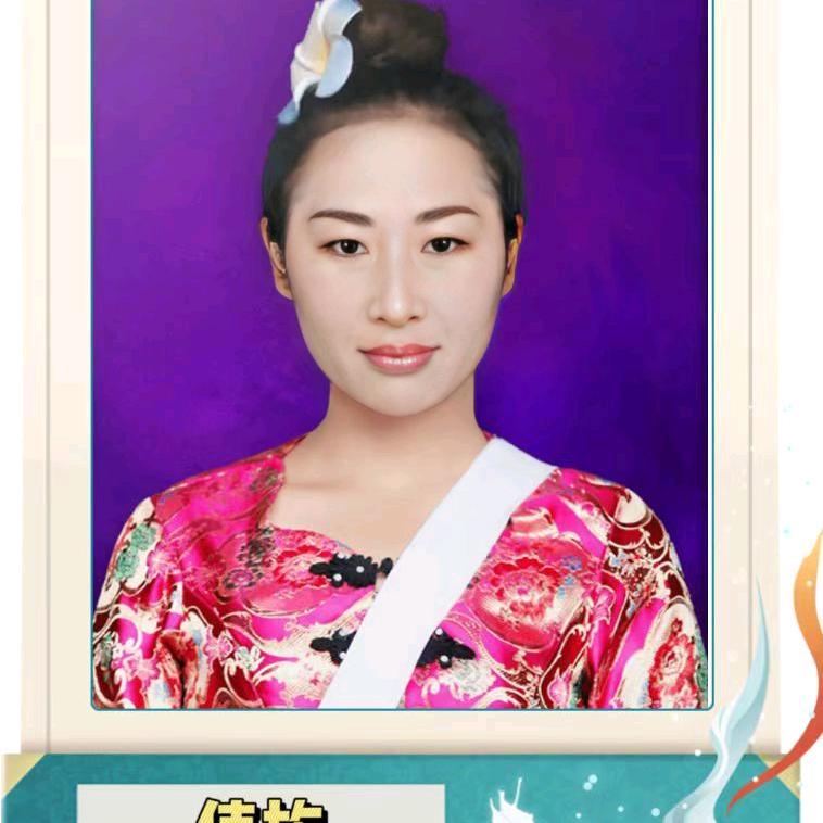 姜姜.