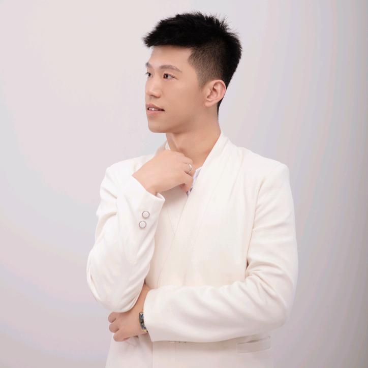 杨萧（运动营养师）