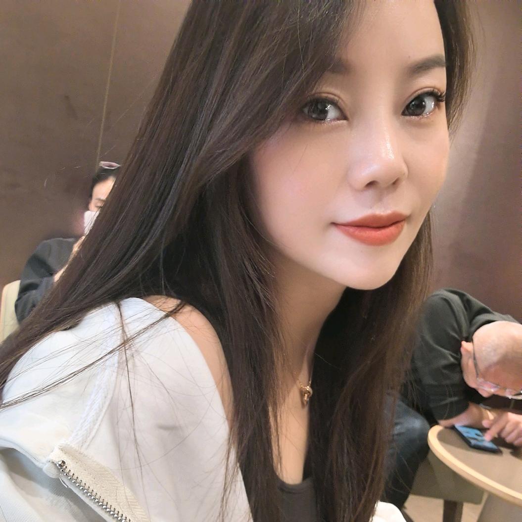 A💞英子💞࿐: 🥀 ᭄