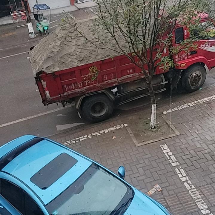 修墓人