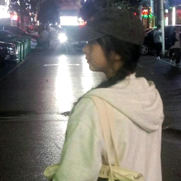 周钦訸