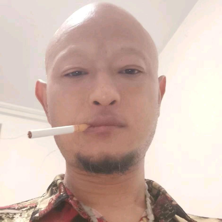 愿交天下戏迷
