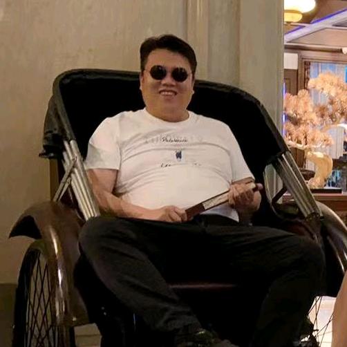 青岛亿东梁鹏