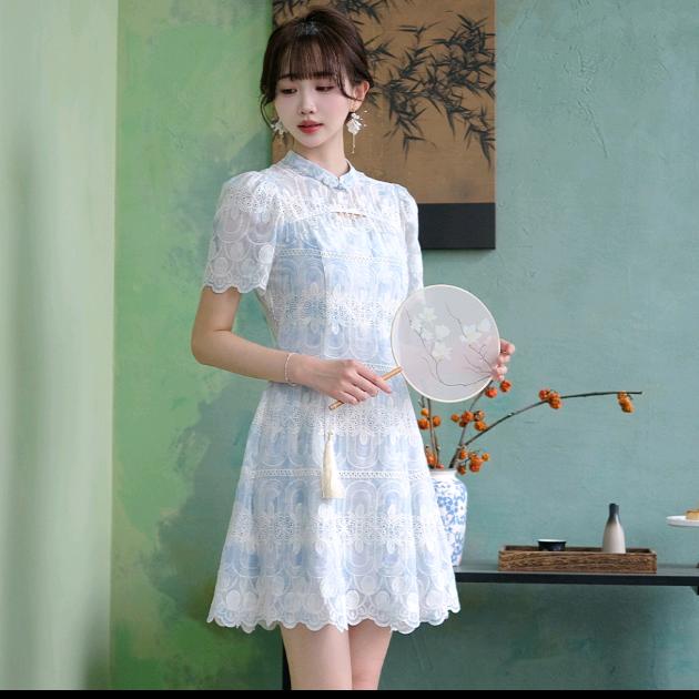 阿凡卓女装(夷陵吾悦广场店)骞骞