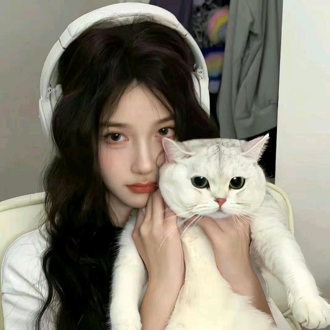 江灵.