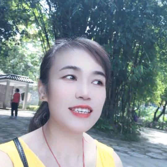 玉晴姐姐：刘三姐养殖基地