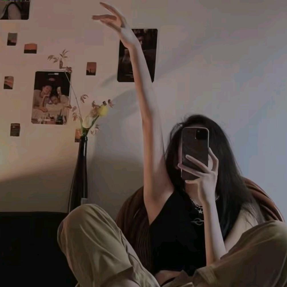 千逐.