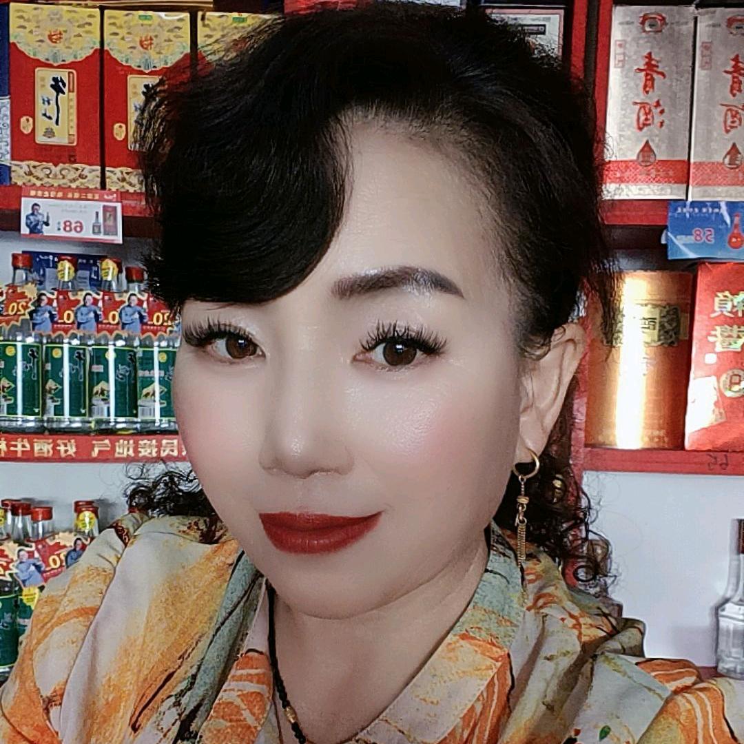冯藓嵋