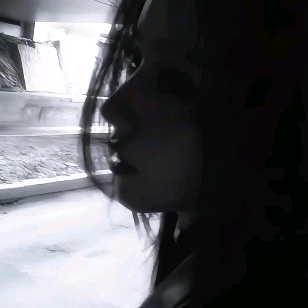厌世予我悲痛