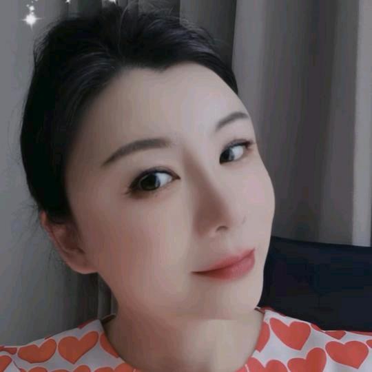 阿蕾