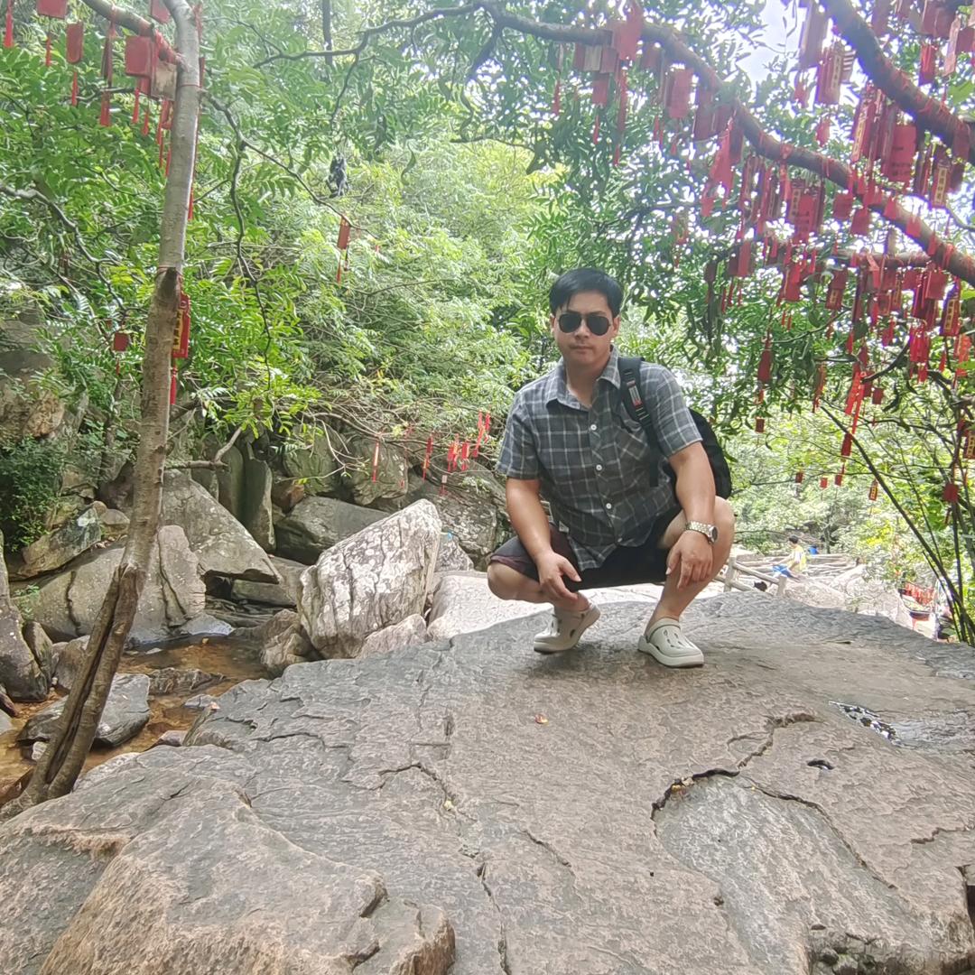 *经典小伙打造牛逼人生*