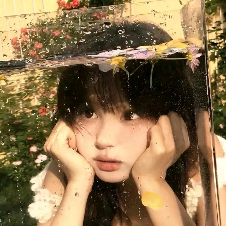 实央.