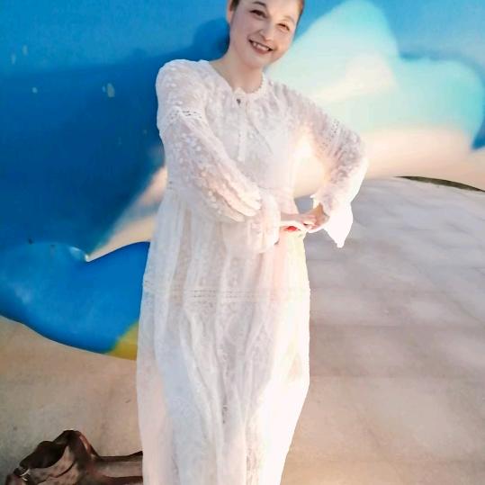 幸福的小女人👱🏻‍♀️👱🏻‍♀️