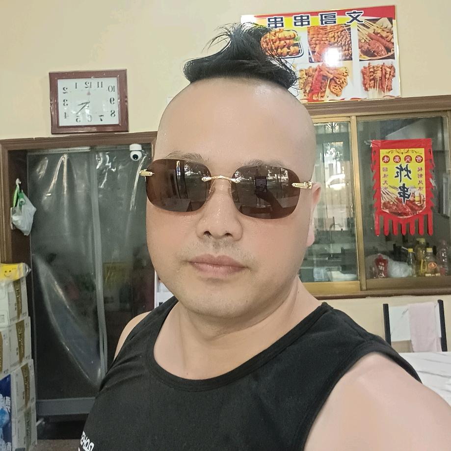 飘落的枫叶