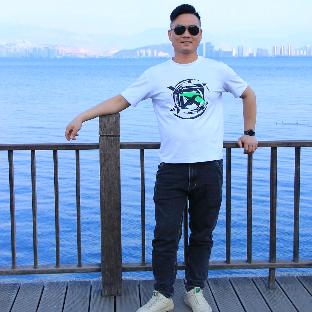 建材装修及龙牙百合种植培育  易哥