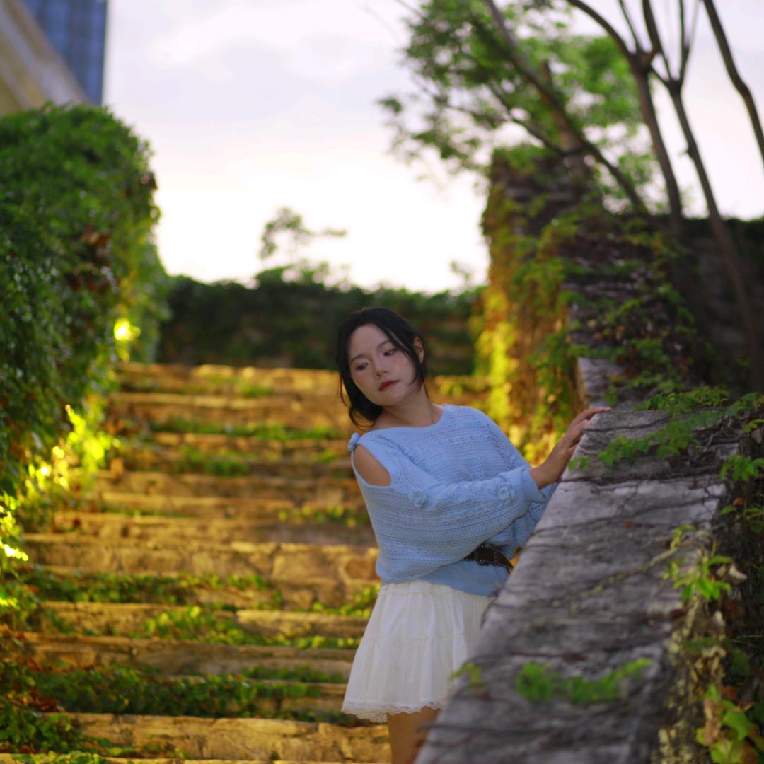 柠檬不萌呀o>_<o