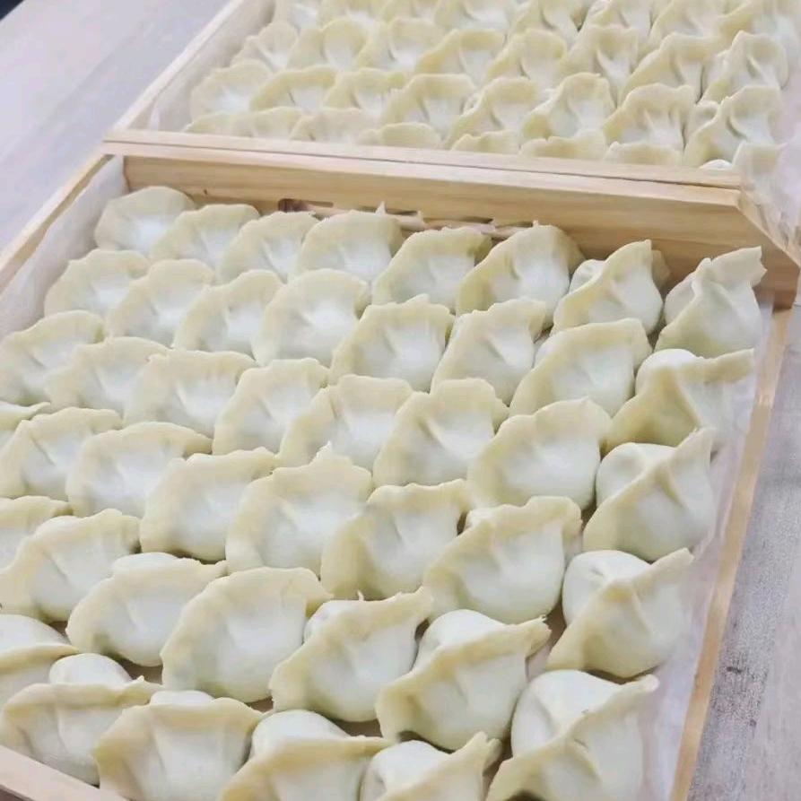 豫新，巧媳妇，纯手工水饺。