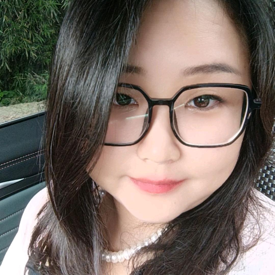 亮亮