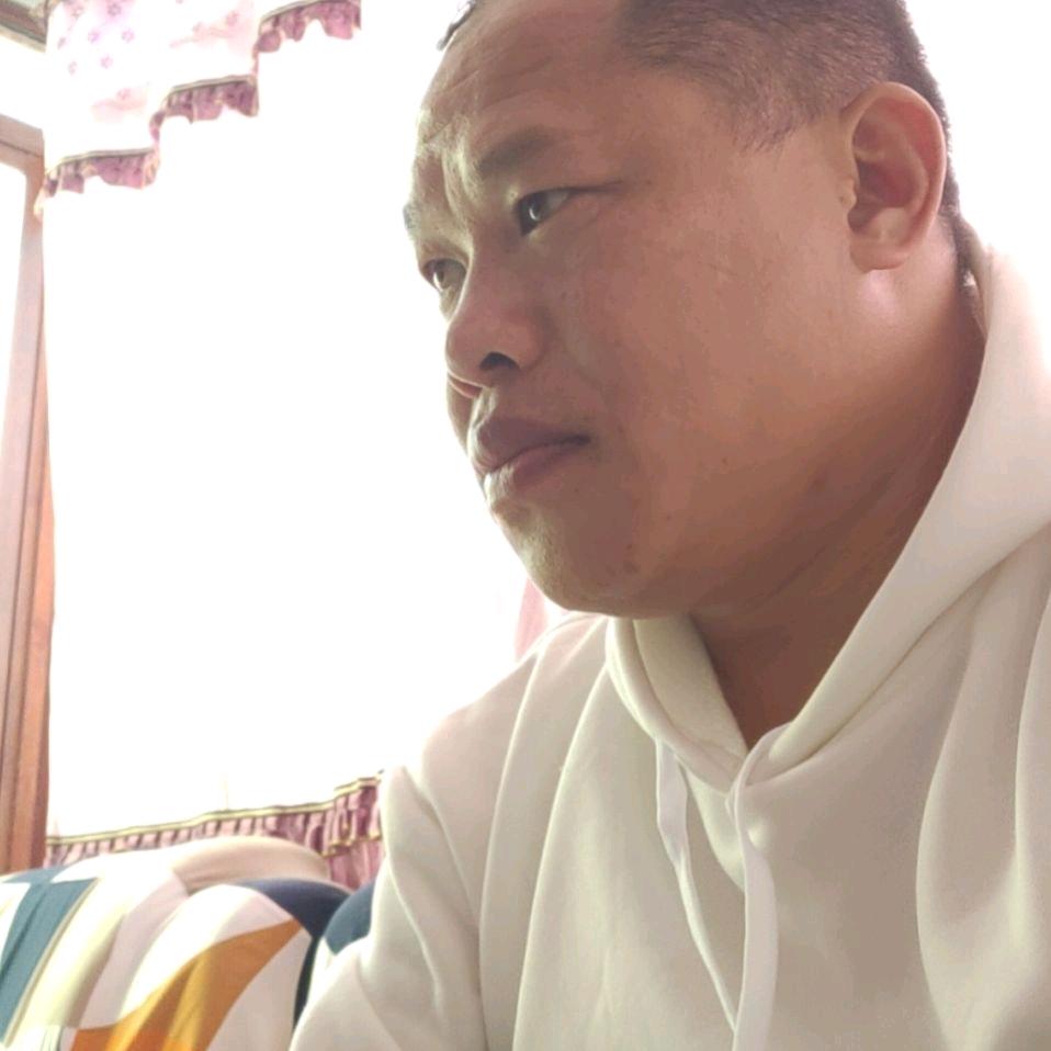 文文感恩的路上