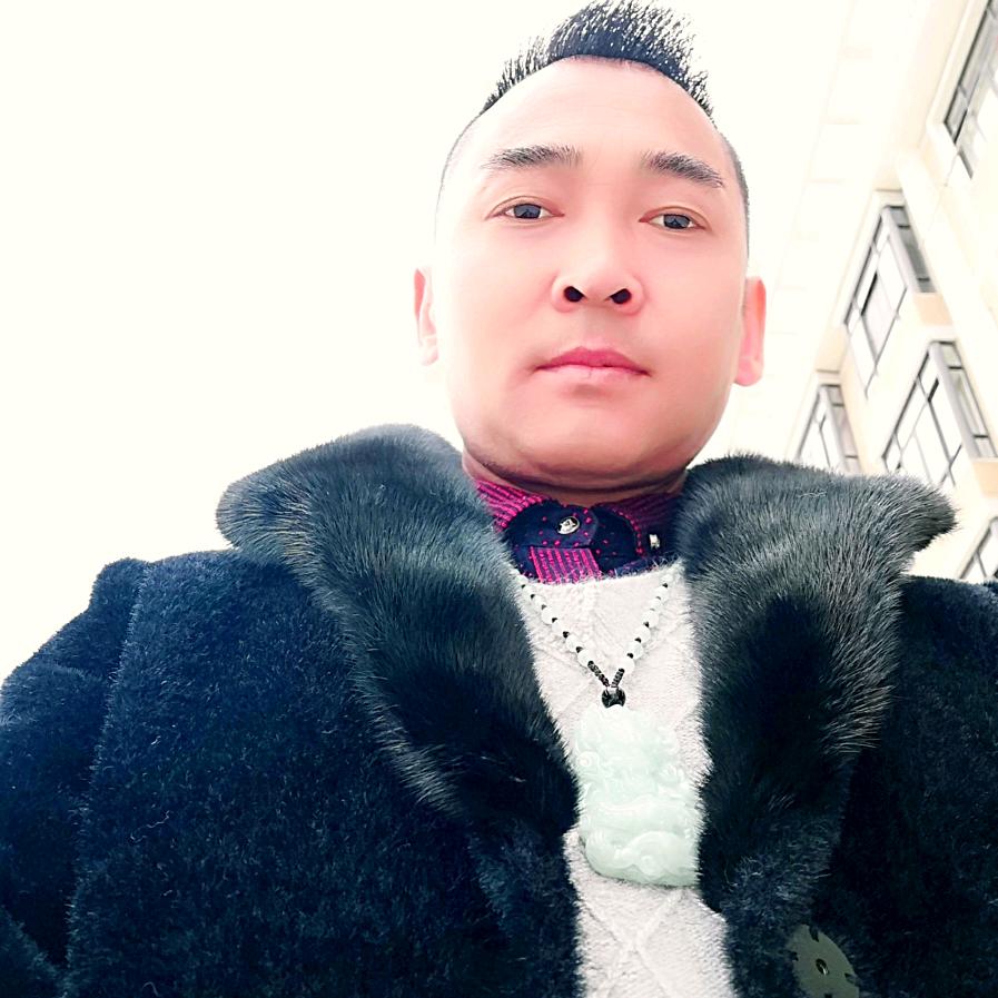 🐉㜂💞孞👩‍❤️‍👩