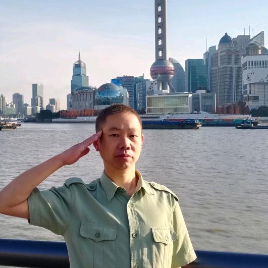 新县胡兵兵（按m手艺人）