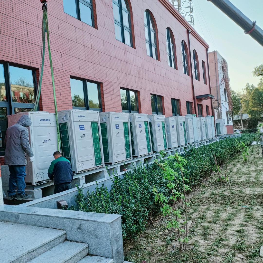 青春憨客*梦想在燃烧